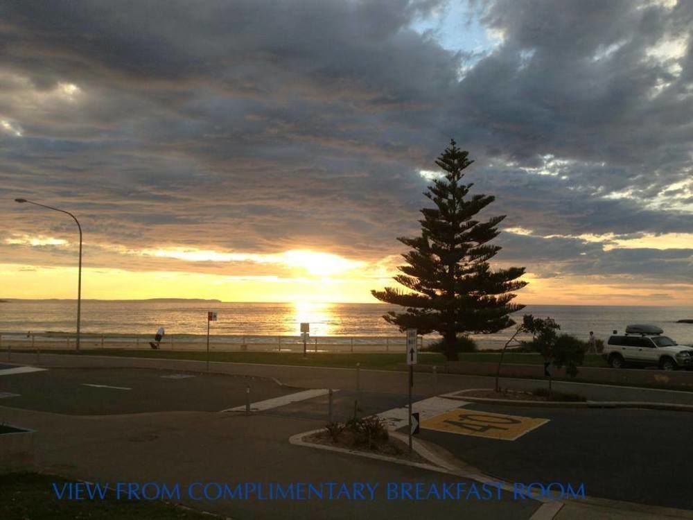 Beach House Mollymook Motel Kültér fotó